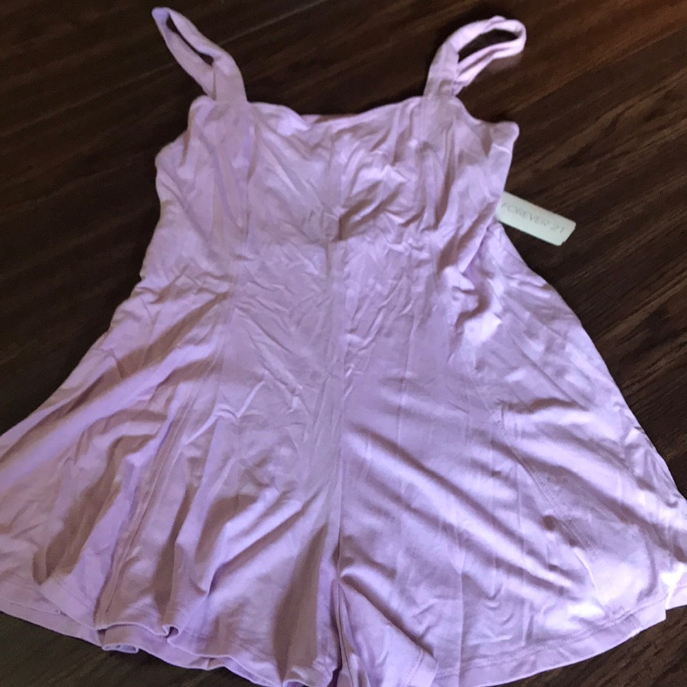 NWT Forever 21 Lavender Romper Large - Picture 1 of 4